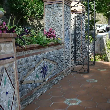 Palumbo 3* Positano