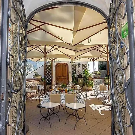 Palumbo Guest house 3*
