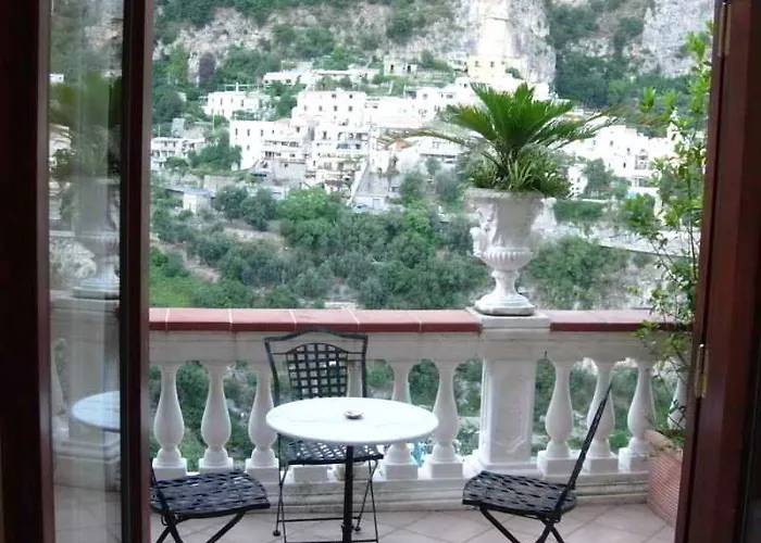 Palumbo 3* Positano