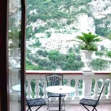 בית הארחה Palumbo